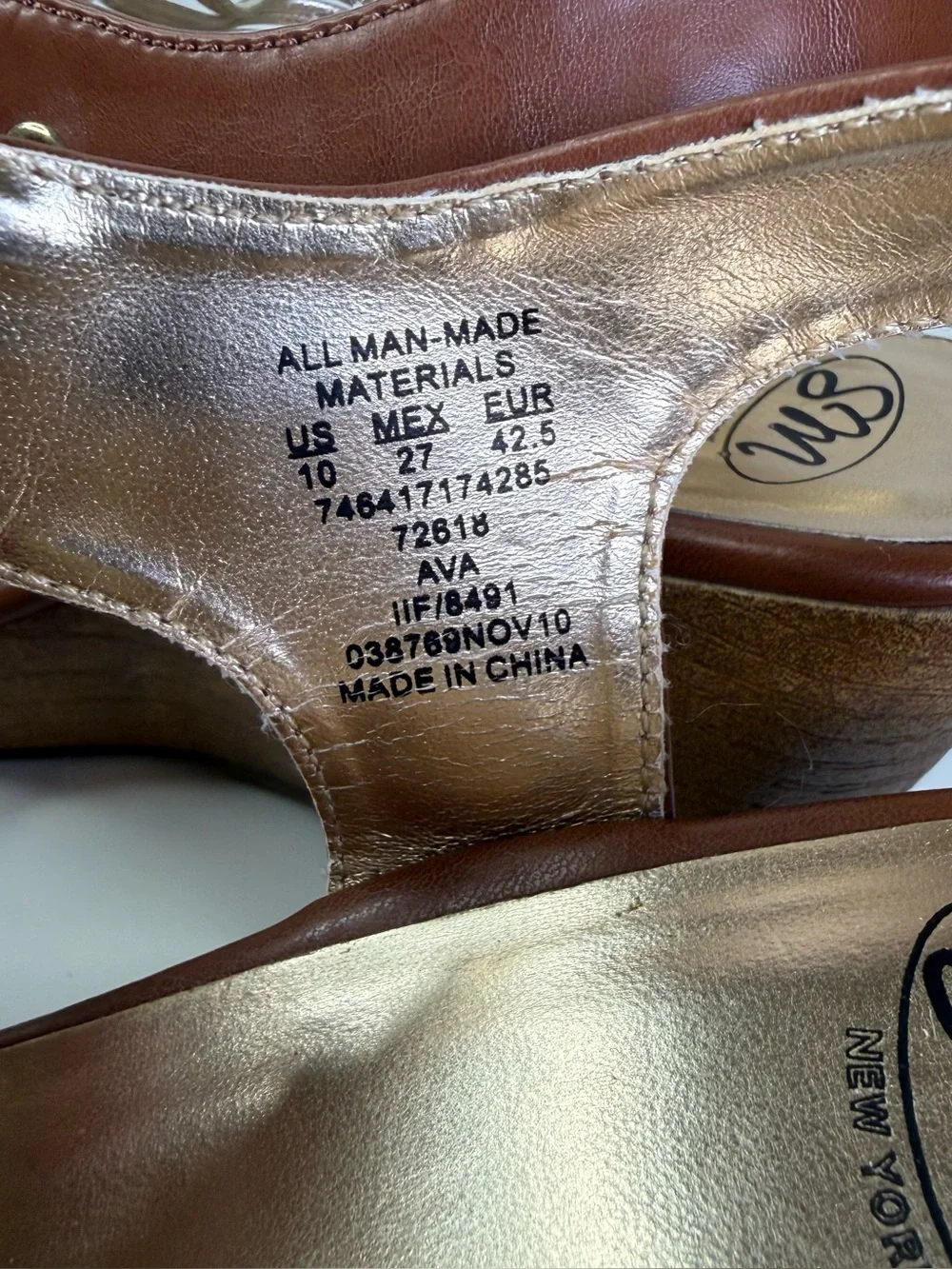 SM New York Y2K Brown & Gold Gladiator Wooden Wedge Sandals Women's Size 10